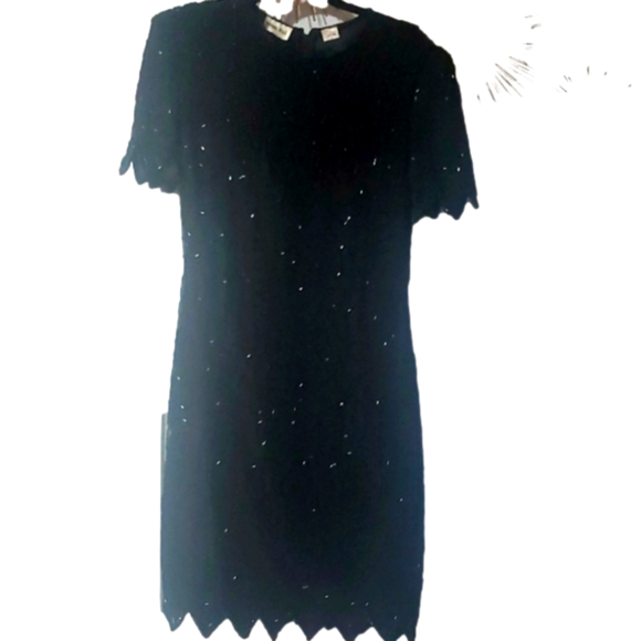 VINTAGE Petite hand beaded dress Black with lace & beads overlay - Picture 1 of 11